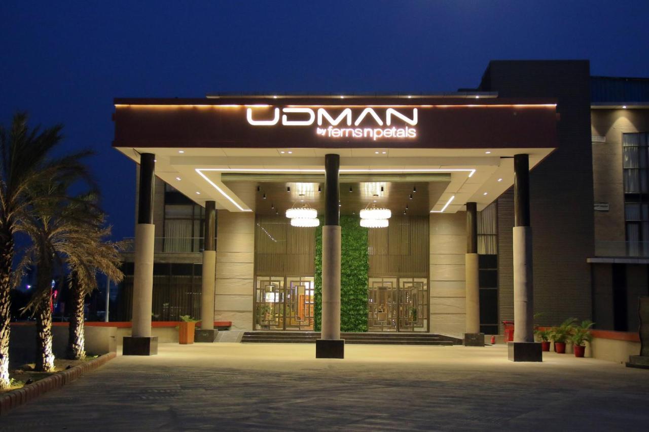 Udman Hotel 그레이터 노이다 외부 사진